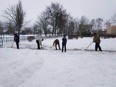 Уборкаснега0912 004