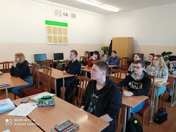 IMG-29282a0ebf5fc9d7a5f1068005d90437-V.jpg