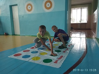 IMG-ad900bb2c698be2ac45f7e6c01ecaf0e-V.jpg