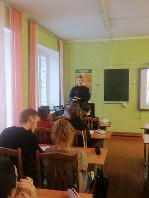 хичев 001